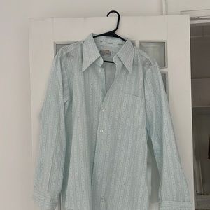 Vintage sears button up. 70’s pointed collar. Made in Canada!!